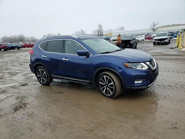 2017 Nissan Rogue - Image 14
