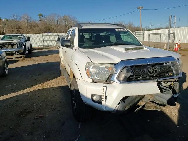 2013 Toyota Tacoma - Image 10