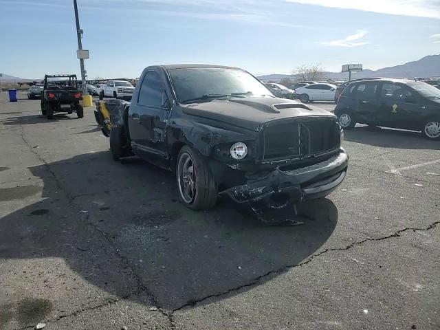2005 Dodge RAM - Image 11