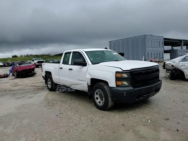 2015 Chevrolet Silverado - Image 10