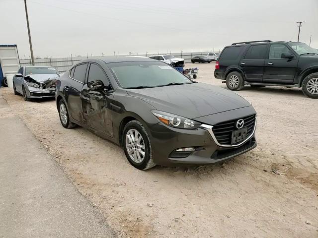 2018 Mazda 3 - Image 10