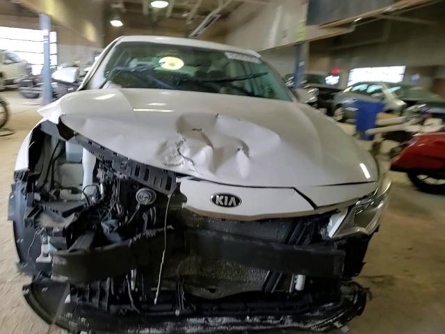2018 Kia Optima - Image 10