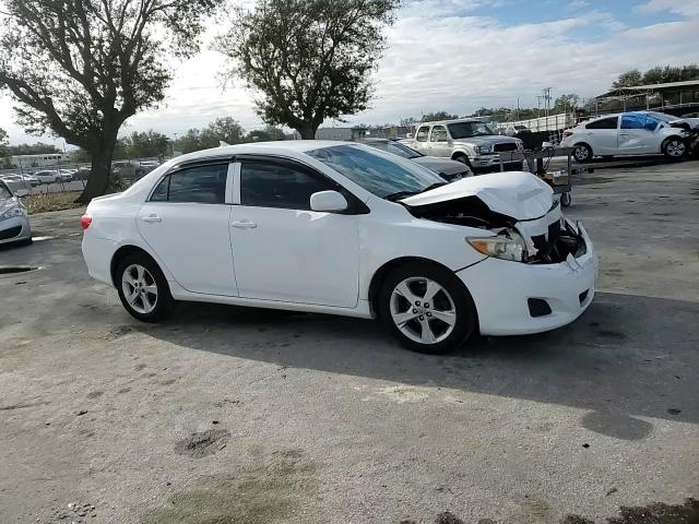 2010 Toyota Corolla - Image 11