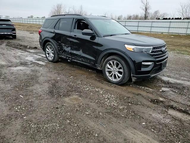 2020 Ford Explorer - Image 11