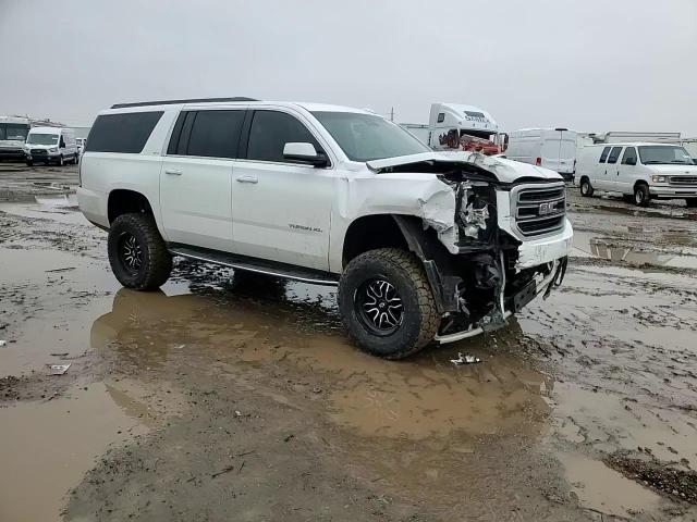 2018 GMC Yukon - Image 11