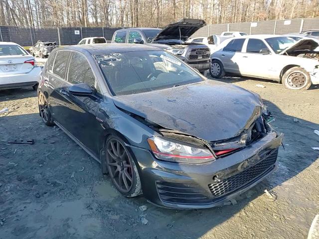 2017 Volkswagen GTI - Image 10