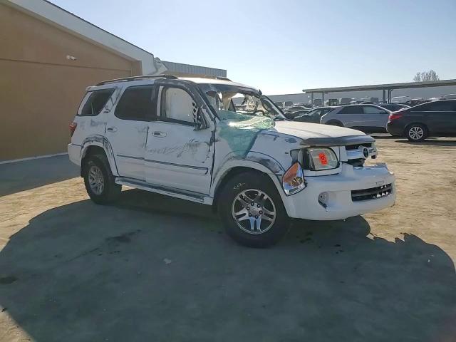 2005 Toyota Sequoia - Image 11