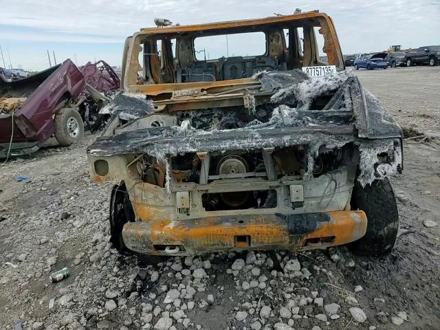 2004 Hummer H2 - Image 11