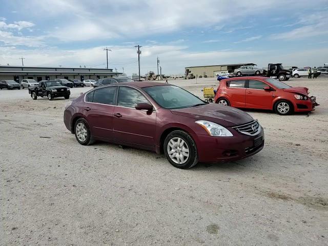 2011 Nissan Altima - Image 11
