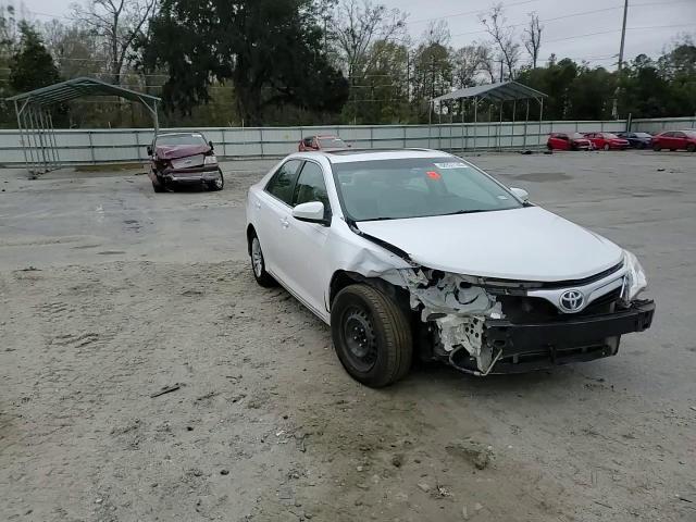 2014 Toyota Camry - Image 11