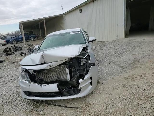 2017 Kia Optima - Image 13