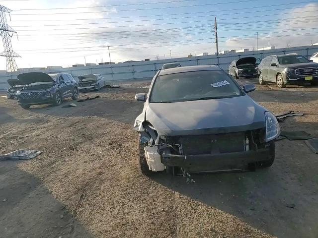 2010 Nissan Altima - Image 11