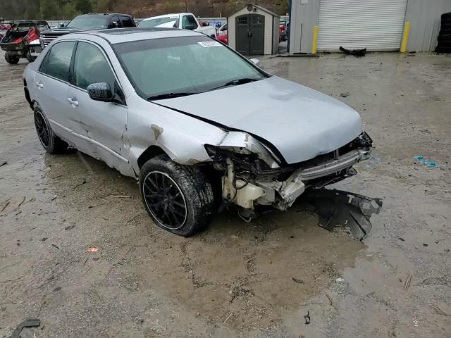 2005 Honda Accord - Image 11