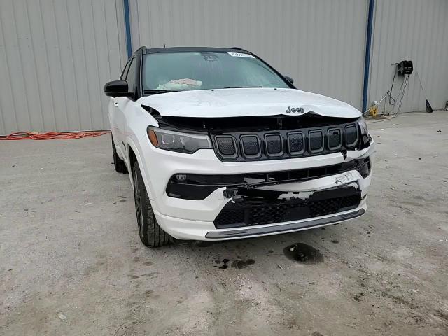 2022 Jeep Compass - Image 14