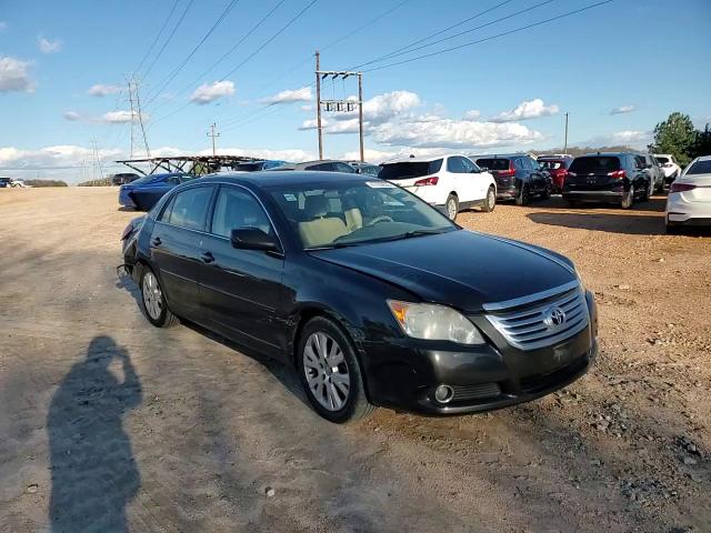 2009 Toyota Avalon - Image 10