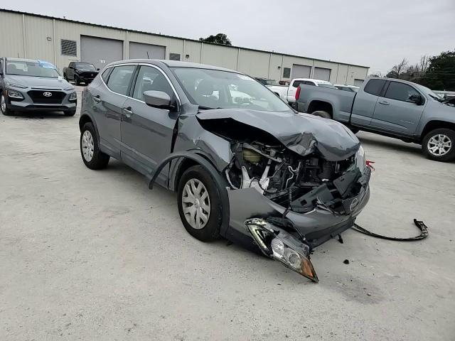2019 Nissan Rogue - Image 11