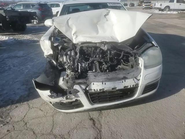 2008 Volkswagen Jetta - Image 11