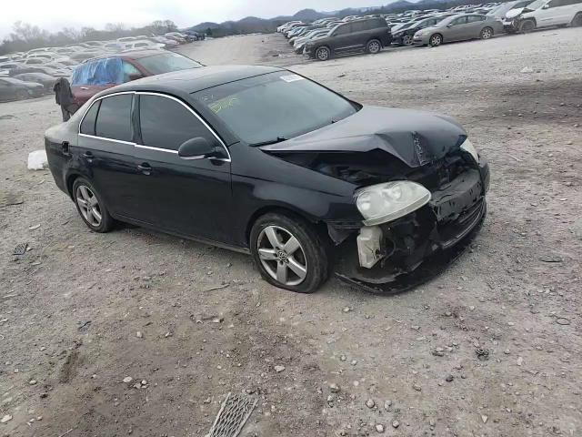 2008 Volkswagen Jetta - Image 11
