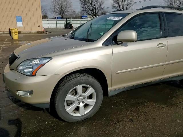 2005 Lexus RX - Image 11