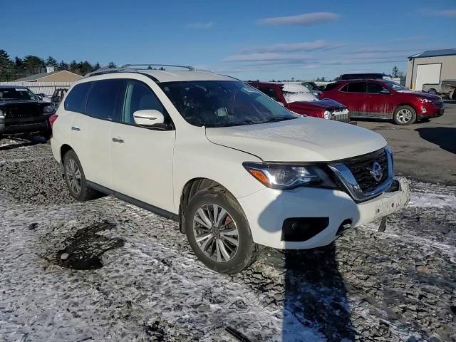 2017 Nissan Pathfinder - Image 11