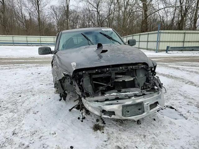 2016 RAM 1500 - Image 10
