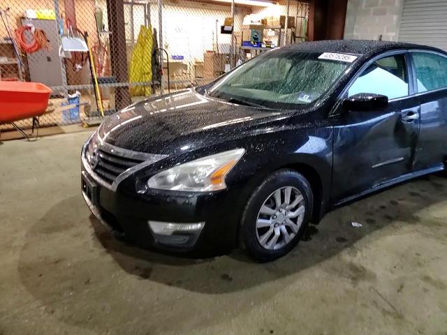 2013 Nissan Altima - Image 10