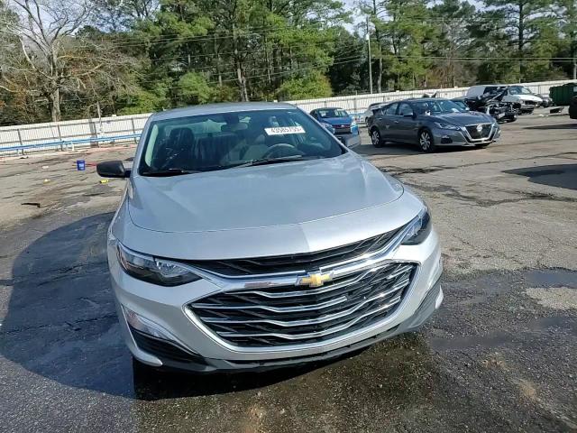 2019 Chevrolet Malibu - Image 14
