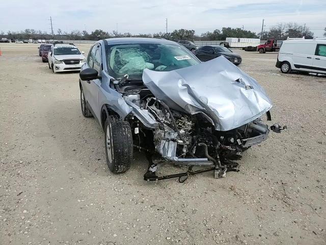 2022 Ford Escape - Image 11