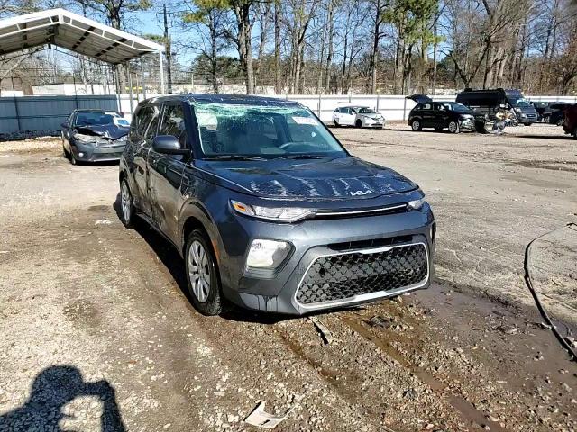 2022 Kia Soul - Image 14
