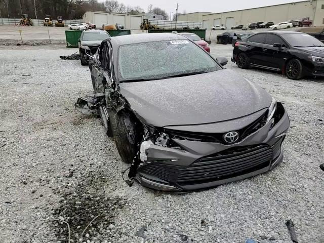 2023 Toyota Camry - Image 11
