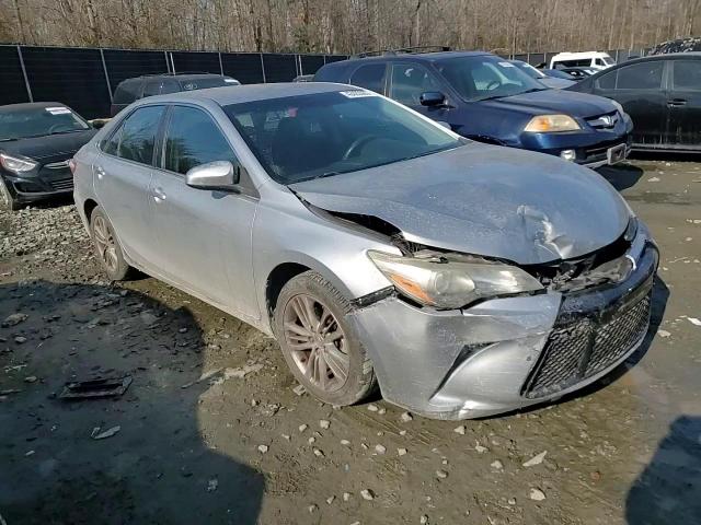 2015 Toyota Camry - Image 10