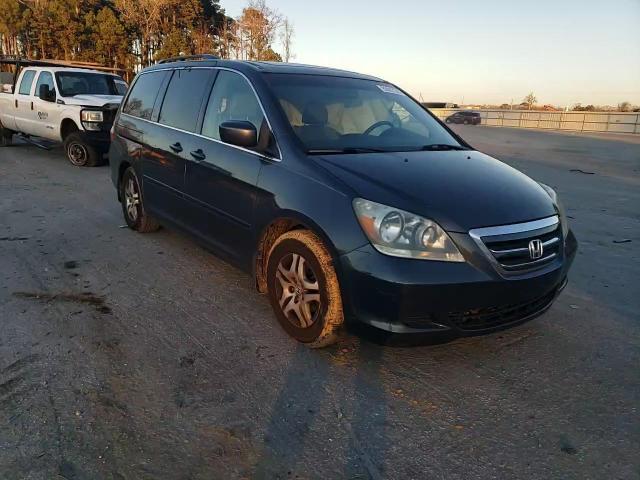 2005 Honda Odyssey - Image 12