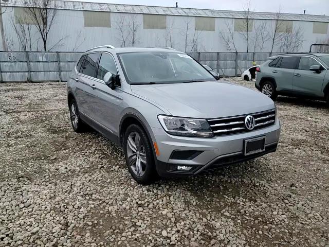 2021 Volkswagen Tiguan - Image 12