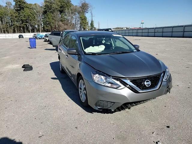 2019 Nissan Sentra - Image 11