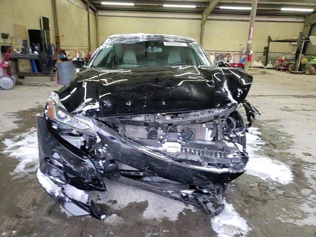 2019 Nissan Altima - Image 11