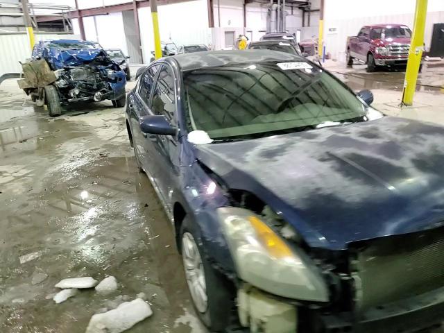 2009 Nissan Altima - Image 11