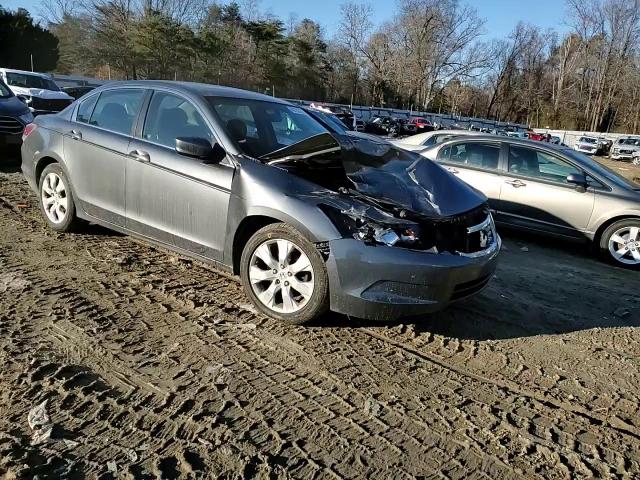 2010 Honda Accord - Image 11