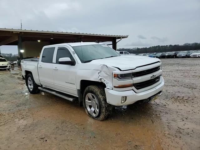 2016 Chevrolet Silverado - Image 14