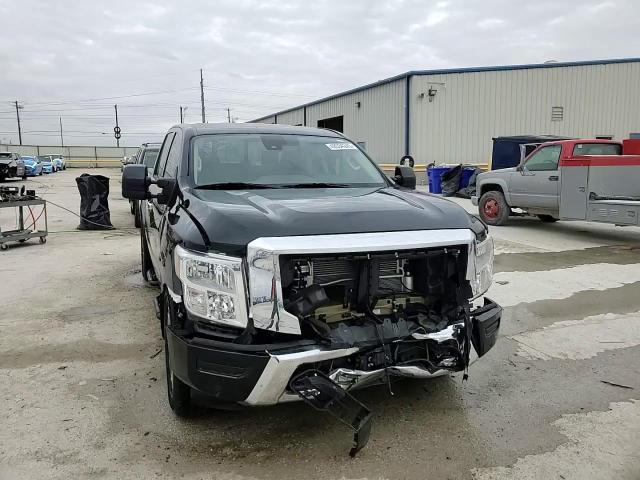 2024 Nissan Titan - Image 13
