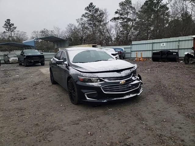 2018 Chevrolet Malibu - Image 10