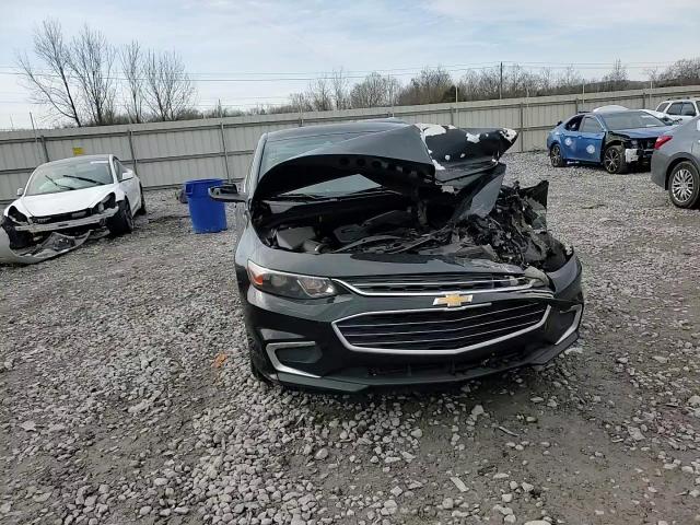 2016 Chevrolet Malibu - Image 10