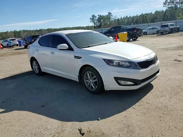 2013 Kia Optima - Image 10