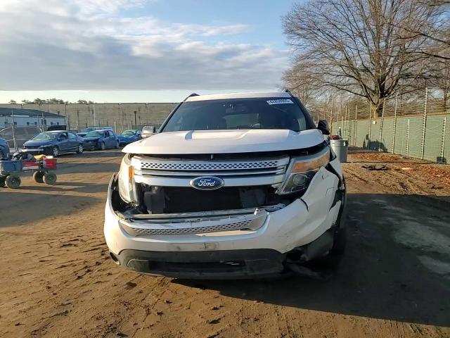 2014 Ford Explorer - Image 12