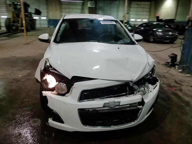 2016 Chevrolet Sonic - Image 13
