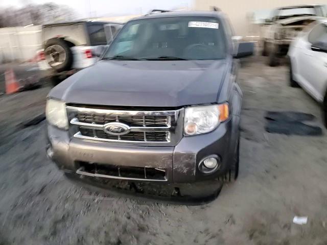 2011 Ford Escape - Image 11