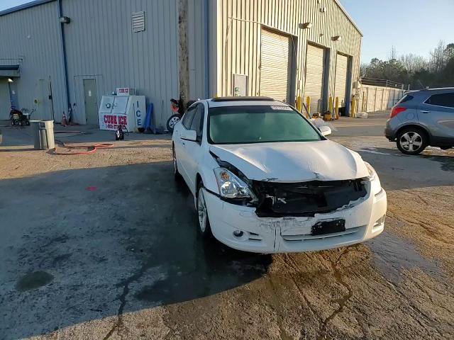 2012 Nissan Altima - Image 13