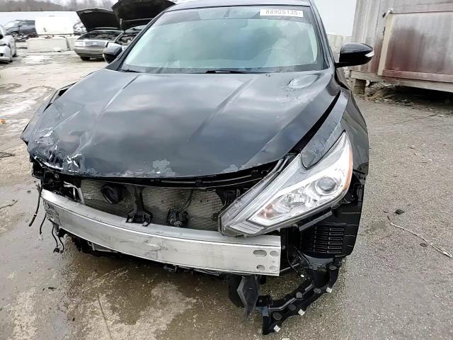 2016 Nissan Altima - Image 14