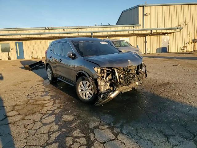 2017 Nissan Rogue - Image 14