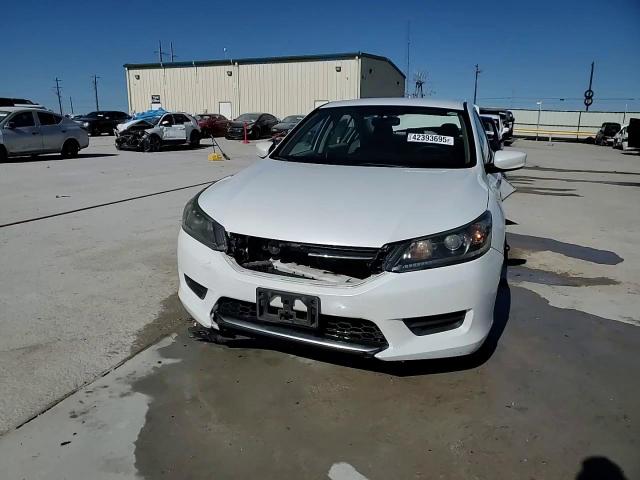 2014 Honda Accord - Image 13