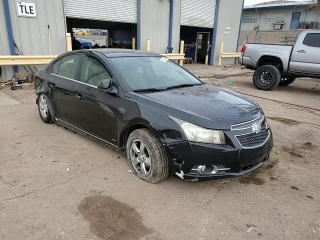 2014 Chevrolet Cruze - Image 11